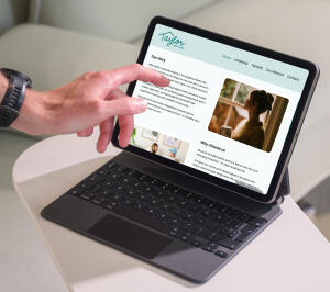 mockuuups ipad air mockup on modern office desk