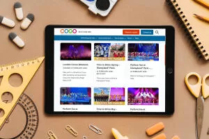 mockuuups education styled ipaxd mockup