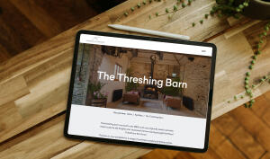 mockuuups ipad mockup with pen